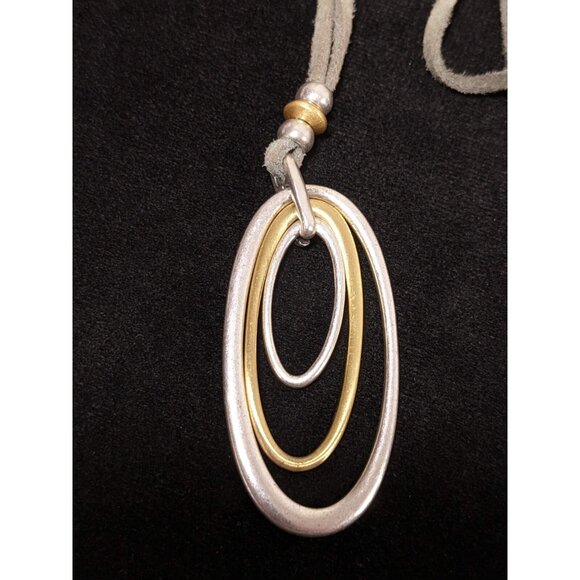 Lucky Brand Two Tone Oval Pendant Gray Leather Cord Necklace 31 inches - Picture 1 of 6